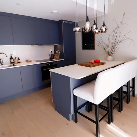Quiet Luxury In The Heart Of Lägenhet