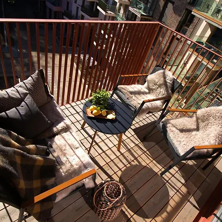 Quiet Luxury In The Heart Of אוסלו