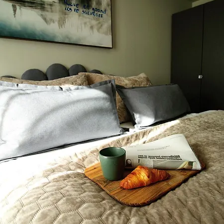 Daire Quiet Luxury In The Heart Of